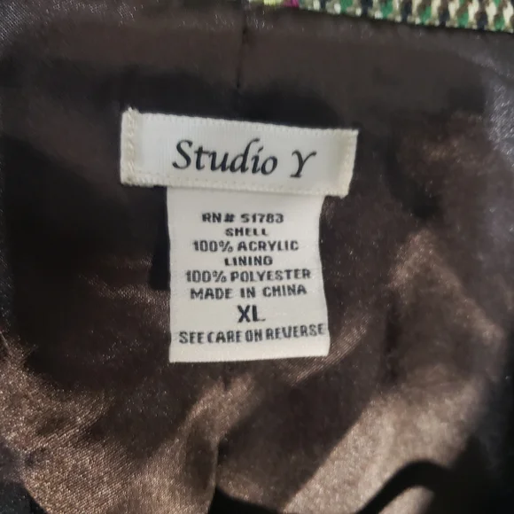 41. Studio Y Sz XL Multicolor Plaid Short-Sleeve Blazer - Picture 2 of 8